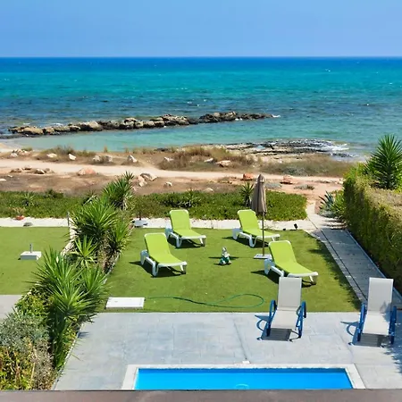 Gorgona 14 * Agia Napa